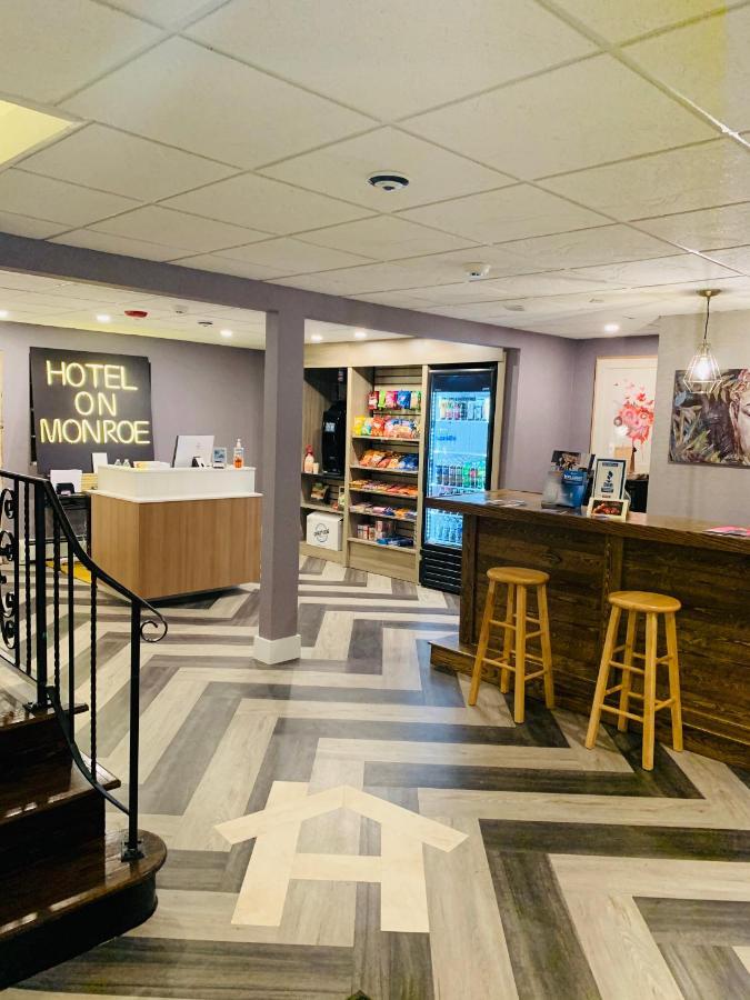 Hotel On Monroe Rochester Extérieur photo